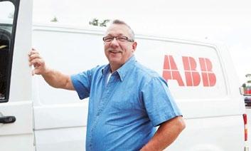 Údržba se provádí pravidelně nebo na základě stavu robotu. Preventivní údržba sestává z pravidelných kontrol a údržby doplněné o předem stanovené výměny součástí.