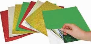 Lepící barevný papír A4 Lepí bez použití lepidla, pouze za pomoci vody.