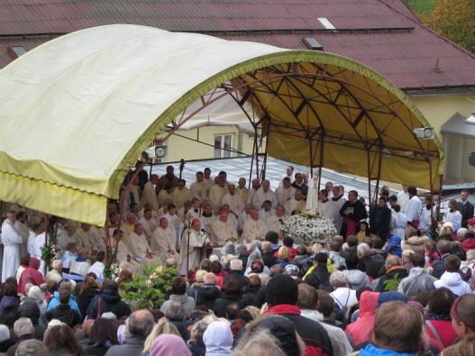 STALO SE V UPLYNULÉM OBDOBÍ Poutní zájezd do Koclířova u Svitav se konal v sobotu 7.10. Autobus p.