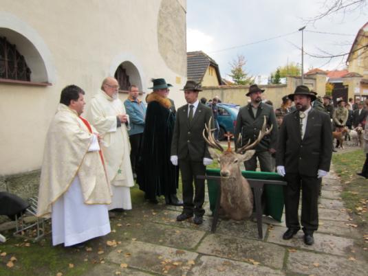 Hlavním celebrantem mše svaté byl kardinál Duka. Pouti se zúčastnilo 36 poutníků z Kamenice n. L.