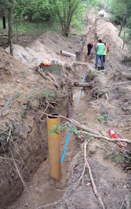V návaznosti na loňskou kompletní obnovu vodovodu v obci Krpy letos pokračujeme ještě dostavbou vodovodního řadu LT DN80 v délce 158 m směrem k obci Kropáčova Vrutice nákladem 1,0 mil.