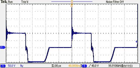 6: Průběh napětí na tranzistoru při zatížení Obr. 5.