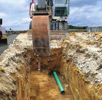 Kruhová tuhost měřená podle ČSN EN ISO 9699 činí 10 kn/m 2. Z tohoto důvodu lze systém KG 2000 používat i za extrémních podmínek zatížení těžkou dopravou (SLW 60) při zásypu výšky 0,5 m.