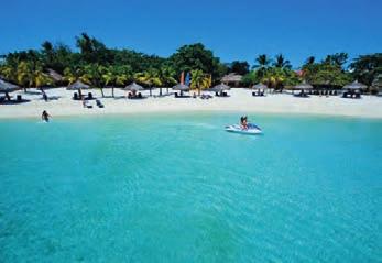 Hotel Maribago Bluewater Hotel u krásné pláže, ideální pro relaxaci, odpočinek a příznivce vodních sportů.