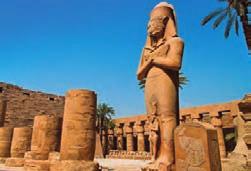 Ubytování v 5* hotelu v Luxoru splnou penzí. Po obědě prohlídka chrámu v Luxoru, večeře anocleh. 3. den: po snídani možnost fakultativního výletu do Dendery a Abydosu.