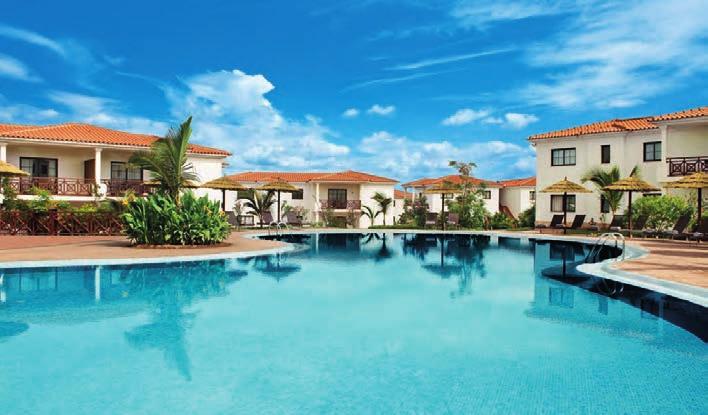 Hotel Melia Tortuga Beach Resort & Spa Zcela nový, v létě 2011 otevřený hotelový komplex hlavní budovy a bungalovů se zahradou, se zaručenou kvalitou služeb řetězce Sol Melia, komfortním ubytováním,