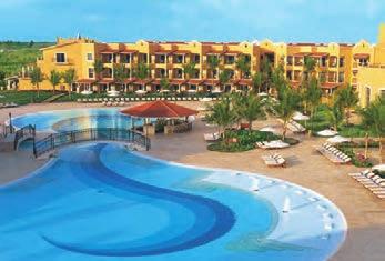 Hotel Secrets Capri Luxusní hotel na krásné pláži v klidné zóně, výborná kuchyně, bohatá nabídka služeb.