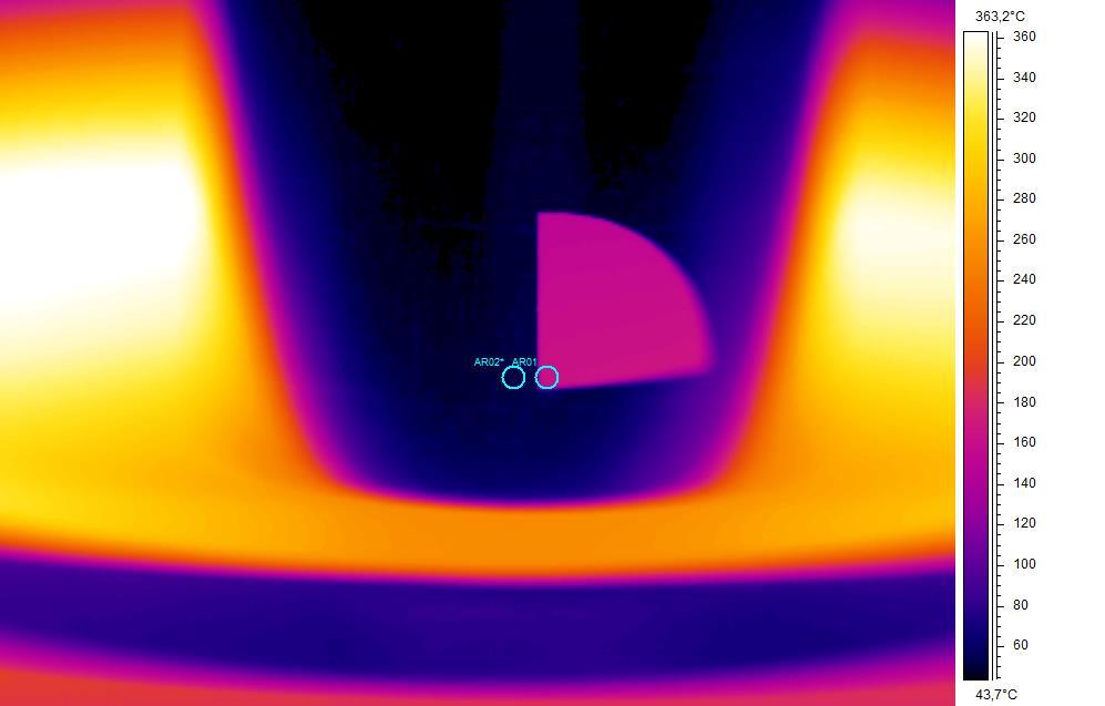 FSI VUT DIPLOMOVÁ PRÁCE List 50 5 VYHODNOCENÍ TERMOGRAMŮ Při vyhodnocování termogramů bylo nutné postupovat od vyhodnocení termogramů pořízených ohřevem zkušebních vzorků na vařiči, kterými se určila