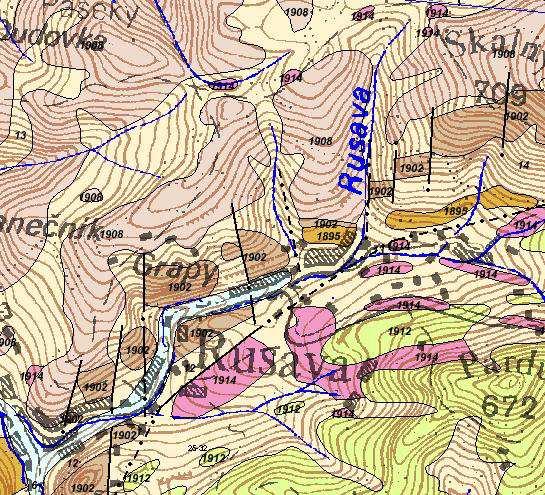 je již posilněna četnými drobnými přítoky jako je Ráztoka v obci Rusava, Žopský potok a Žopka před Holešovem, Roštěnka a Kostelecký potok před Hulínem.