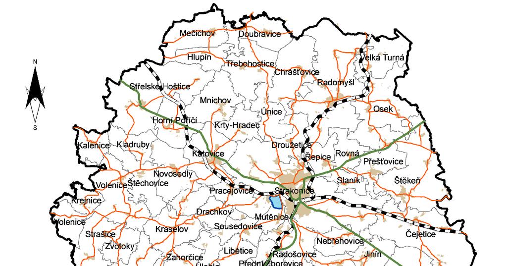 3.2.6 Vodní doprava Územím SO ORP Strakonice protéká řeka Otava, která má v této oblasti nížinný charakter, a do které přitéká řeka Volyňka.