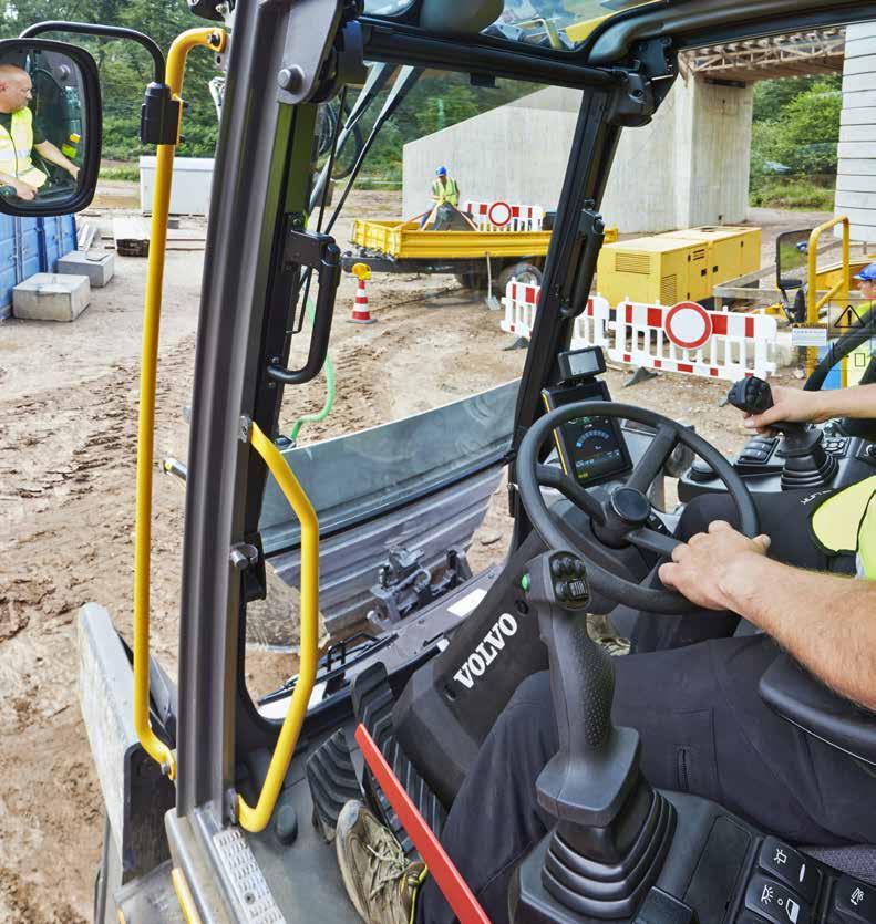 Kabina Kabina strojů Volvo, která představuje špičku v průmyslovém oboru, poskytuje vynikající výhled, který je zásadní pro komfort obsluhy, ovladatelnost a bezpečnost na pracovišti.