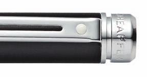 Sheaffer 200 200 Sheaffer NOVÁ kolekce vyjadřuje vaši jedinečnost a váš osobitý styl magnetické 9152 (černá) 9153 (bílá)