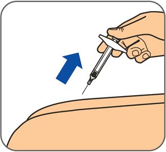 Krok 5: Pak pomalu stlačujte píst a ustálenou rychlostí injikujte veškerý roztok Benepali.