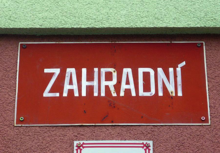 Tato malá vesnička je pro SÚRAO baštou odporu proti ukládání jaderného odpadu na statisíce let pod zem a obec Maňovice tuto akci vždy podporuje a spolupořádá s naším spolkem.