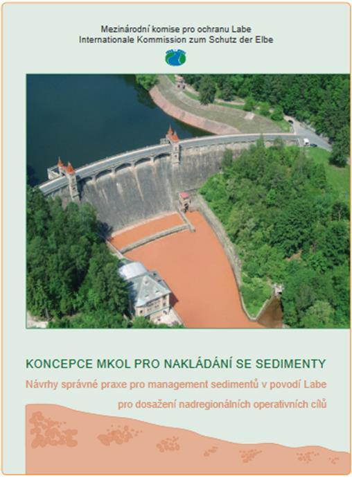 Pevné matrice sedimenty, plaveniny, sedimentovatelné plaveniny pro řadu látek nenahraditelná matrice ve vodě pod mezí stanovitelnosti pro některé účely a látky nenahraditelná matrice např.