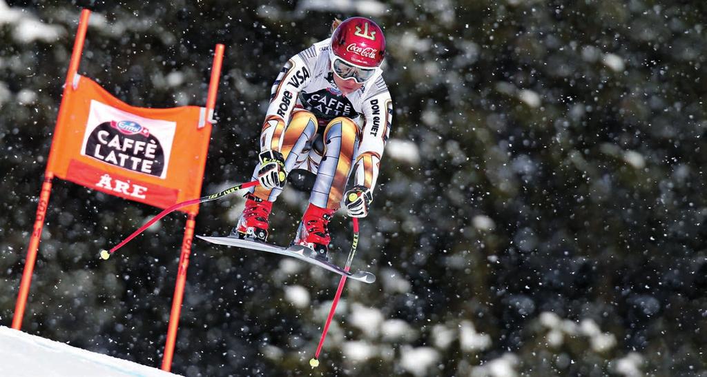 REPREZENTACE 3 ESTER LEDECKÁ zlatá sezóna Neuvěřitelná olympijská vítězka v super-g, pět bodovaných výsledků ve Světovém poháru, kvalifikace na finále SP ve sjezdu na základě pouhých třech startů a v