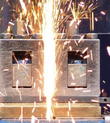 bimetalové pilové pásy na kov. Výroba je vybavena nejlepšími evropskými technologiemi.