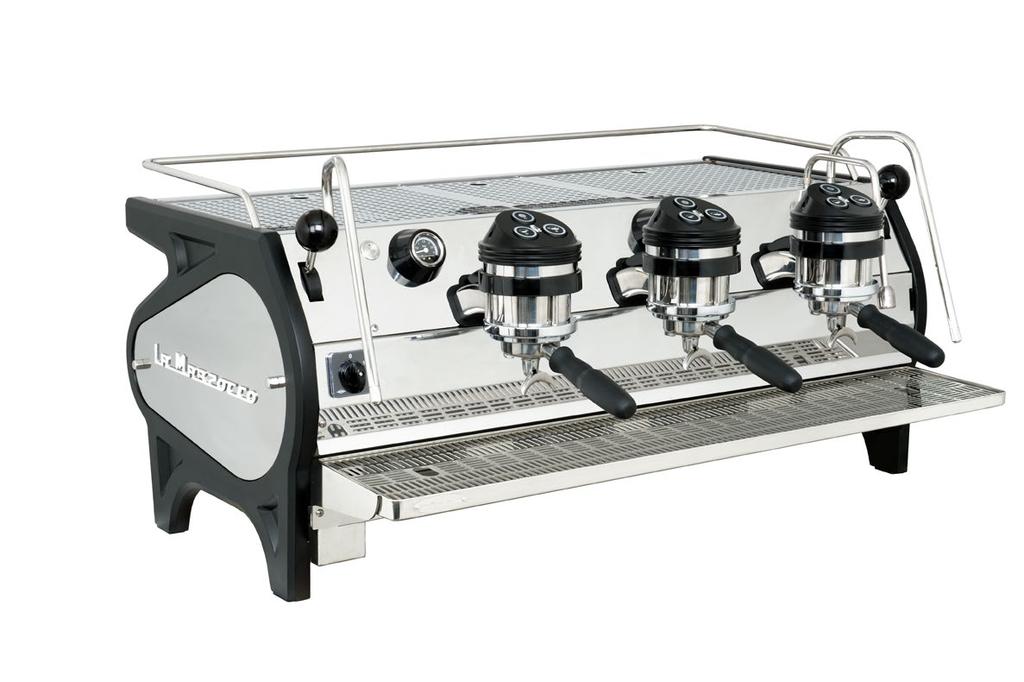 strada av Espresso kávovar na přání baristů strada AV prvky a specifikace PID Italský ikonický design a snadné ovládání Strada se vždy vyvíjela na základě zpětné vazby od baristů.