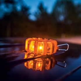 INOVACE LED výstražná světa Výstražná světa OSRAM LEDguardian Připravte se na nebezpečné situace Tyto dvě svítiny byste měi mít s sebou na každé cestě.