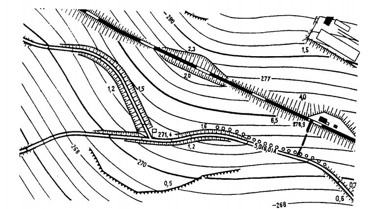 Obr. 3 Výškové kóty [3] Technické šrafy se používají tehdy, když není zajištěn minimální rozestup vrstevnic kvůli prudkému stoupání nebo klesání svahu.