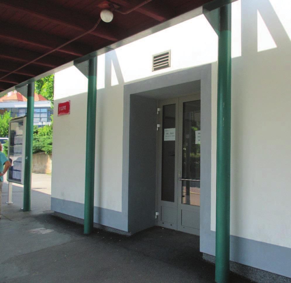 V roce 2016 převzal Českokrumlovský rozvojový fond od města Český Krumlov další veřejná WC, a to na autobusové zastávce Špičák.