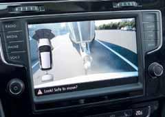 S Land Roverem neuděláte chybu Inženýři značky Land Rover vyvinuli inovativní kamerový systém, který umožní vidět skrz tažený přívěs.