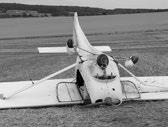 zastavení. Pilot se rozhodl nouzově přistát na podmítnuté pole západně od RWY 08 (pod navážkou), protože by na zkrácenou RWY nedoletěl. Přistání proběhlo s tvrdším dosednutím a v pravém traverzu.