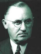 kapitola 3 Historie společnos 3 Historie společnos Prof. Dr. Ing. Bohuslav Stočes * 20. 8. 1890 Lhota u Příbrami + 8. 6. 1969 Praha Mineralog, petrograf, geolog, montanista a pedagog.