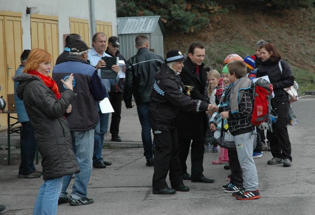 mladistvých, spolupráce v rámci Týmu pro mládež (projekt Systém včasné