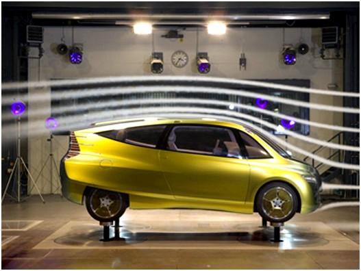 aerodynamický tvar, odlehčená konstrukce (vyrovnání napětí)