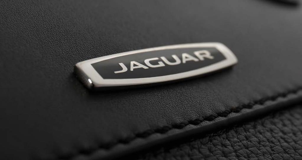 naši návrháři exkluzivní kolekci Jaguar. Pocit životního stylu Jaguar si tak můžete dopřát, kdy jen chcete.