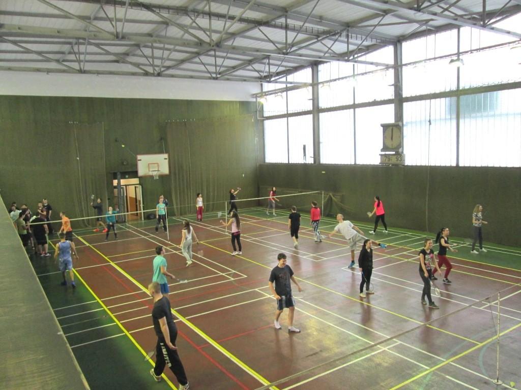 Plán činnosti ŠSK 2. Tenis a badminton Mgr. Vladimír Kališ Mgr.