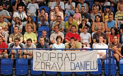 Cibulkovou doslova zdecimovaná Jankovičová nemohla nastúpiť. Namiesto nej sa proti našej reprezentantke postavila 220. hráčka rebríčka WTA, a tak bolo jasné, že opäť pôjde o hru mačky s myšou.