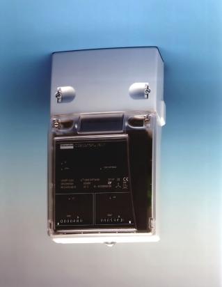 CENTRON TM MC3 statický třífázový elektroměr pro měření odběru i dodávky v oblasti maloodběru CENTRON TM MC3 představuje nejnovější generaci statického třífázového elektroměru společnosti