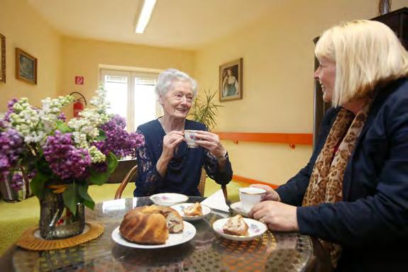 Pomoc při uplatňování práv, oprávněných zájmů a při obstarávání osobních záležitostí Pracovníci pomáhají uživatelům při komunikaci vedoucí k uplatňování práv a