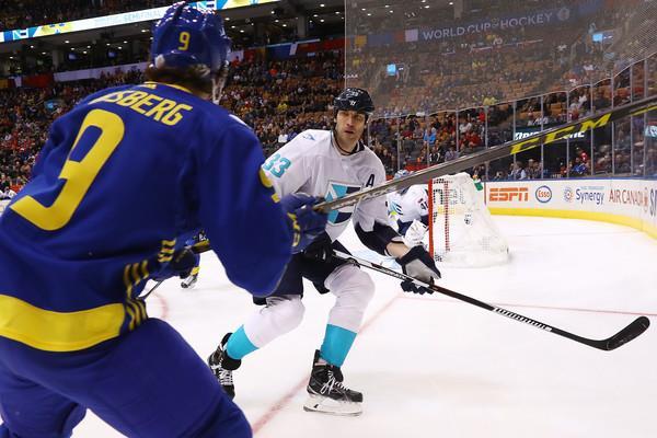 je obmotaná Zdeno Chara World Cup