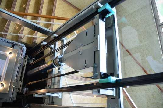 Velikost kabiny 600x750 mm až x mm Dveře automatické nebo o šířce 600-1000 mm Zděná šachta nebo ocelová konstrukce Průchozí varianta LC mini je vždy navrhnut na míru dle Vašich individuálních