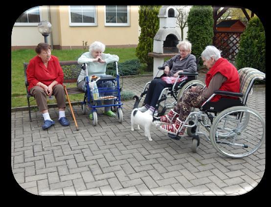 Je poskytnout seniorům důstojné a klidné prožití stáří v rodinném, důvěrném a bezpečném prostředí.
