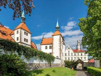 Město Benešov nad Ploučnicí Rozbor hospodaření za 1. čtvrtletí 2017 Projednáno: radou města dne: 12. 6.