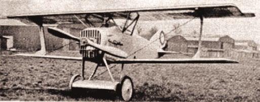 ero e prototyp První stíhací letoun původní československé konstrukce byl dokončen v roce 1920 a ke svému rvní stíhací letoun zkonstruovaný a vyrobený v mladé Československé republice ero e se ani p