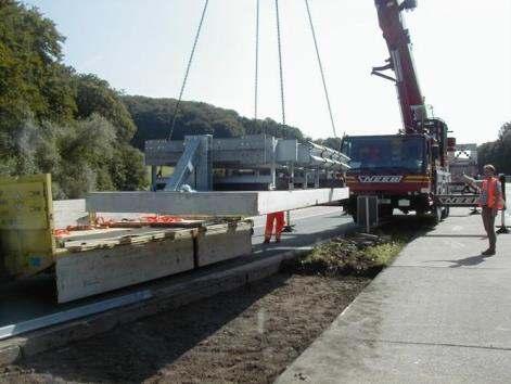 Pokud je betonový prefabrikát transportován na podvalu tzv.