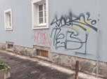 Antigraﬃti systém - permanentní ochrany IG 130 PERMANENTNÍ GRAFFITI OCHRANA Báze: aqua IG 130 je na nosiči vodní báze disperze 2KPU.