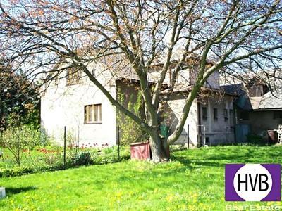 2 Prodej rodinného domu 200 m², pozemek 3 625 m²turzovská, Frýdlant nad Ostravicí - Frýdlant Cena: 2 499 000 Kč prodej domu s velkou zahradou v okrajové části Frýdlantu nad Ostravicí - oblast Nová