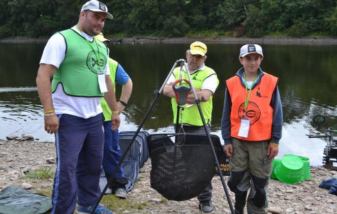 Tento mladý sportovec se začal ve svém volném čase věnovat netradičnímu sportu rybolovu,