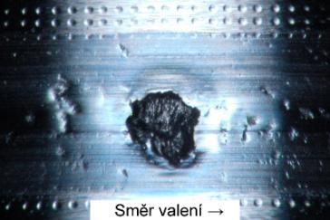 ANALÝZA A INTERPRETA ZÍSKANÝCH VÝSLEDKŮ Obr. 5-4 Znázornění testovacích stop vzorku B fotografie narušení vybraných stop. Z Obr.