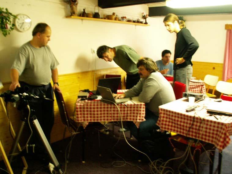 Obrázek: CCD workshop Krkonoše 2006, v zasedací místnosti 5.2. Konference o výzkumu proměnných hvězd Kvůli problémům, které způsobilo pořádání minulého ročníku v Brně na HaP M.