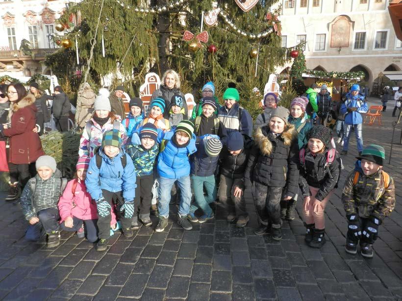 Vše se vydařilo a jako bonus jsme měli i nádherné slunečné počasí. Mgr. Lucie Novotná, třídní učitelka IV.