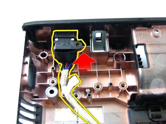 Vložení konektoru vstupu napájení 1. Vložte konektor vstupu napájení, zašroubujte šrouby a vložte kabely. 2. Vložte základní desku. 3. Vložte systémový ventilátor. 4. Vložte kartu VGA. 5.