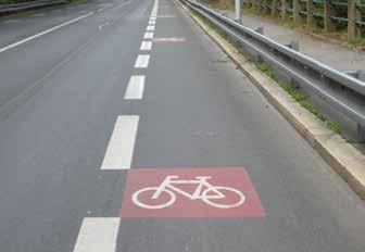nebezpečnému předjíždění cyklisty.