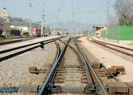 Dceřiná společnost DT Slovenská výhybkáreň, s.r.o. Subsidiary company DT Slovenská výhybkáreň, s.r.o. Spoločnosť DT Slovenská výhybkáreň a mostáreň, a.s. bola zapísaná do obchodného registra dňa 29.